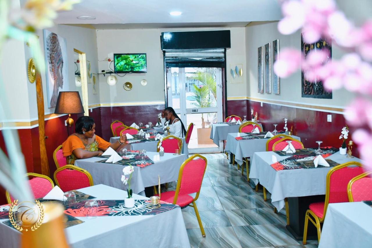 Hotel Restaurant Constellation Dschang Exterior photo